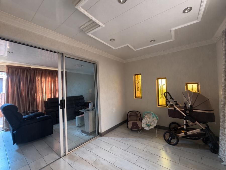 3 Bedroom Property for Sale in Sebokeng Zone 17 Gauteng