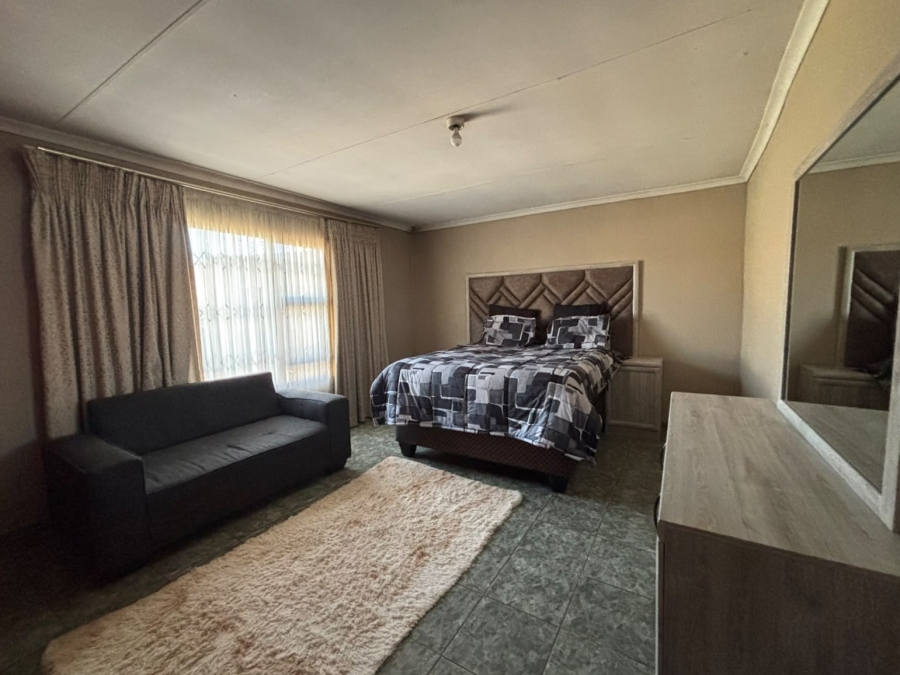 3 Bedroom Property for Sale in Sebokeng Zone 17 Gauteng
