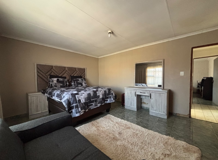3 Bedroom Property for Sale in Sebokeng Zone 17 Gauteng