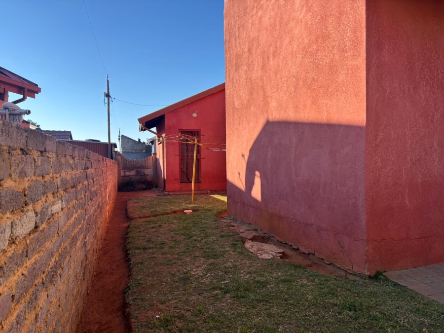 3 Bedroom Property for Sale in Sebokeng Zone 17 Gauteng