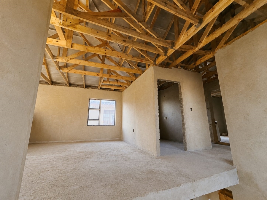 5 Bedroom Property for Sale in Golden Gardens Gauteng