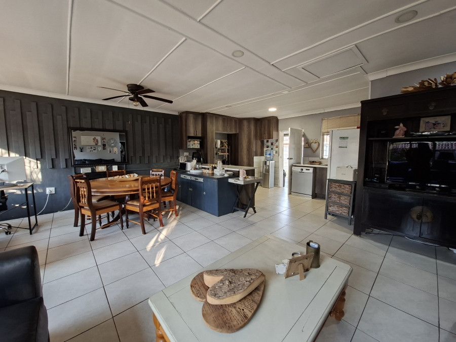 3 Bedroom Property for Sale in Meyerton Central Gauteng