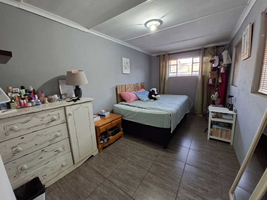 3 Bedroom Property for Sale in Meyerton Central Gauteng
