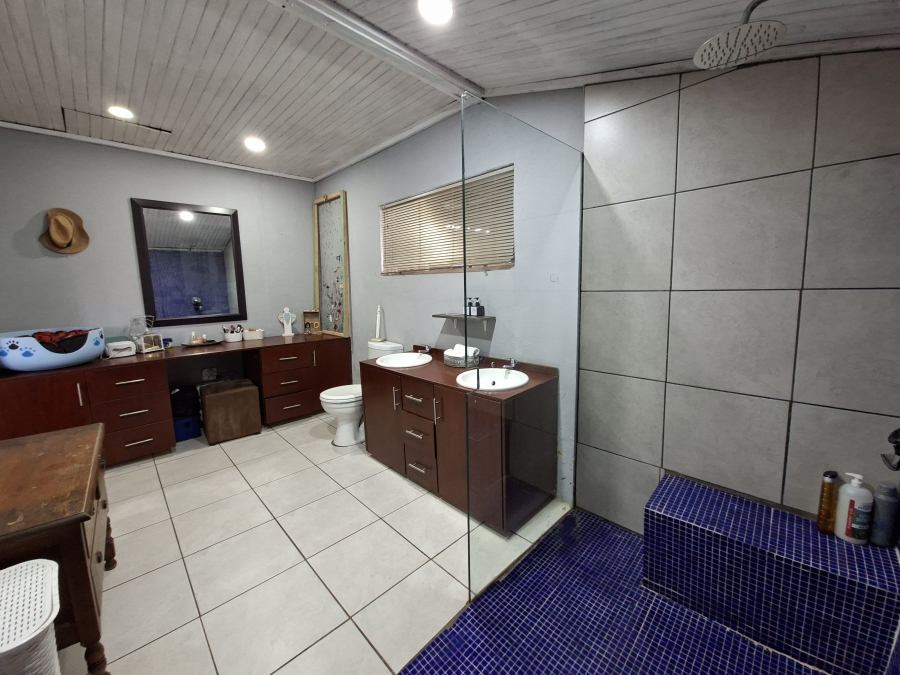 3 Bedroom Property for Sale in Meyerton Central Gauteng
