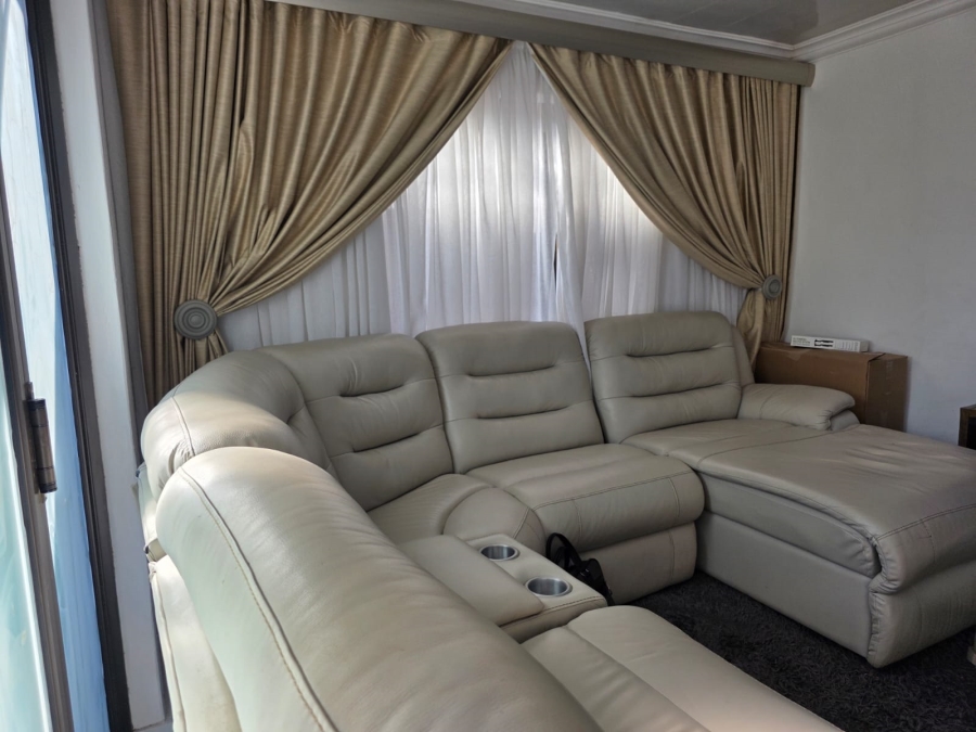 3 Bedroom Property for Sale in Groblerpark Gauteng
