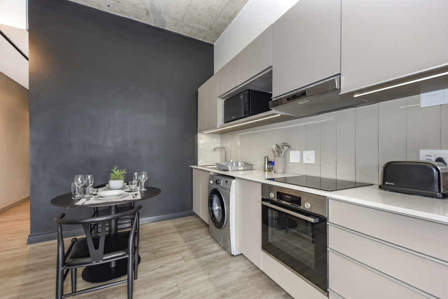 1 Bedroom Property for Sale in Sandton Central Gauteng
