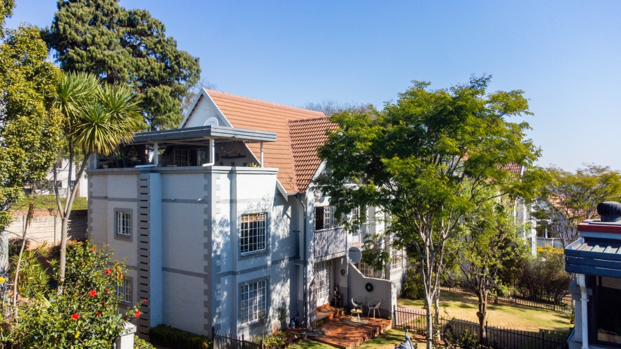 2 Bedroom Property for Sale in Rietvalleirand Gauteng