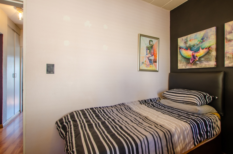 2 Bedroom Property for Sale in Rietvalleirand Gauteng