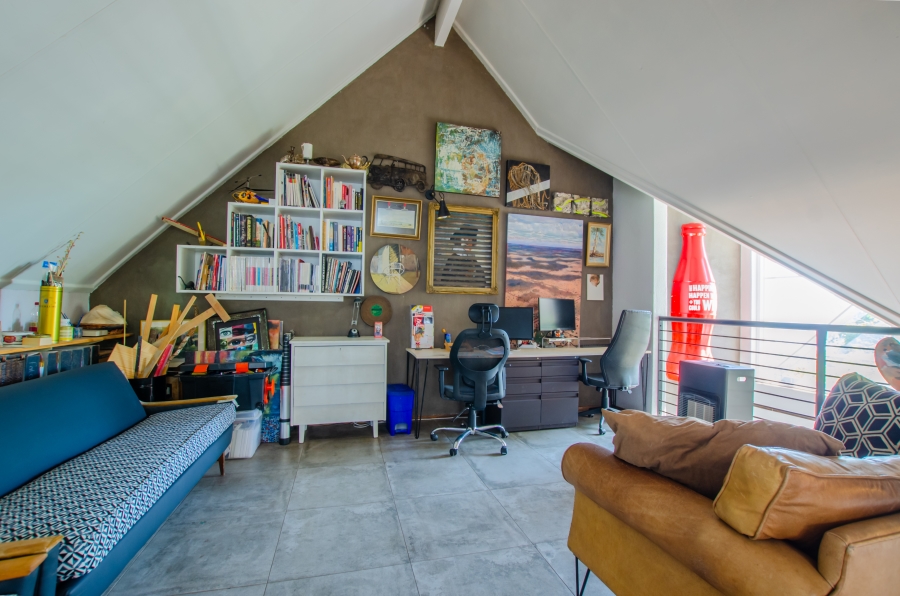 2 Bedroom Property for Sale in Rietvalleirand Gauteng