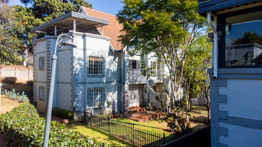 2 Bedroom Property for Sale in Rietvalleirand Gauteng