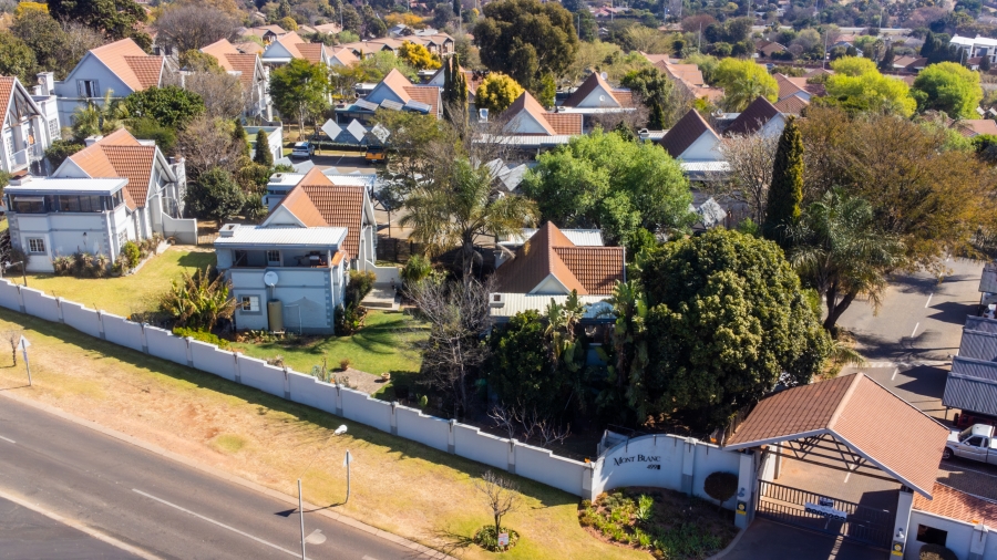 2 Bedroom Property for Sale in Rietvalleirand Gauteng