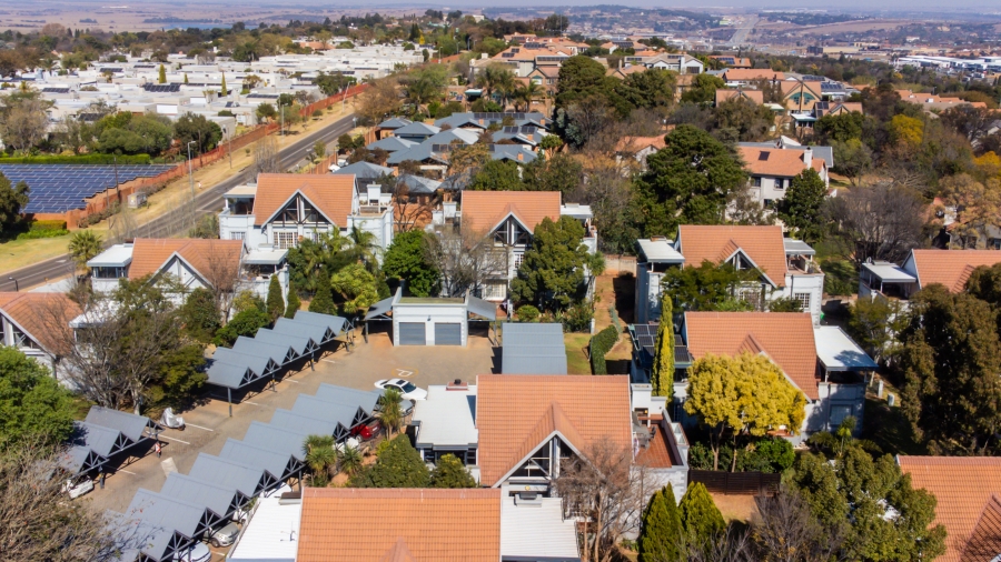 2 Bedroom Property for Sale in Rietvalleirand Gauteng