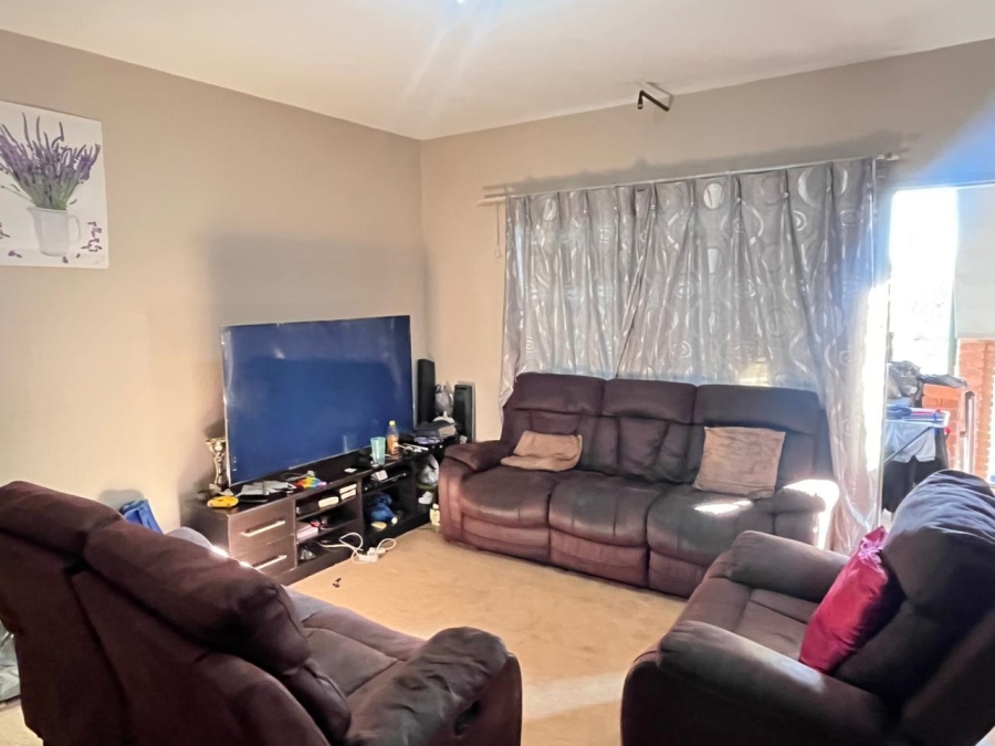 2 Bedroom Property for Sale in Pretoria Gardens Gauteng