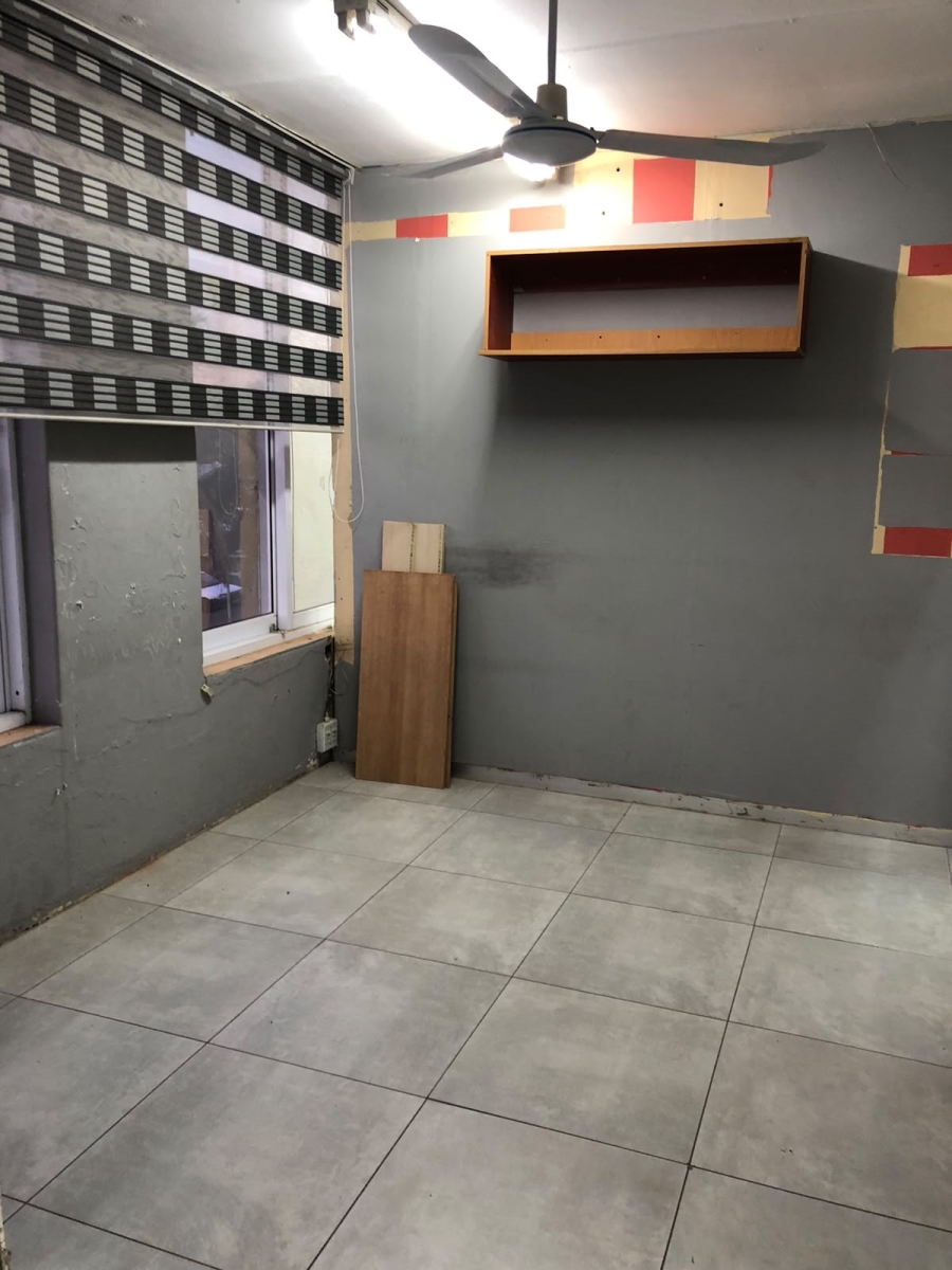 To Let Commercial Property for Rent in Laudium Gauteng