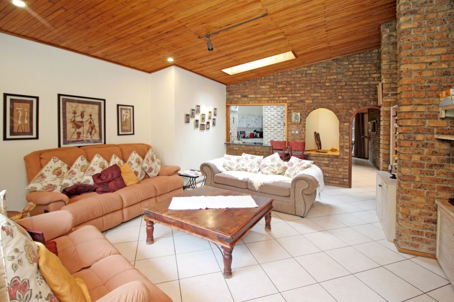 3 Bedroom Property for Sale in Bryanston Gauteng