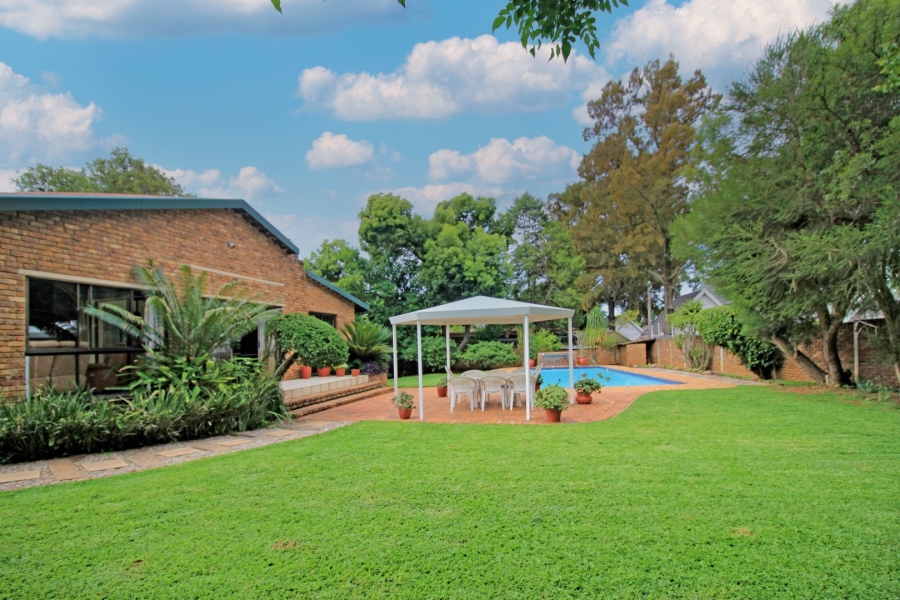 3 Bedroom Property for Sale in Bryanston Gauteng