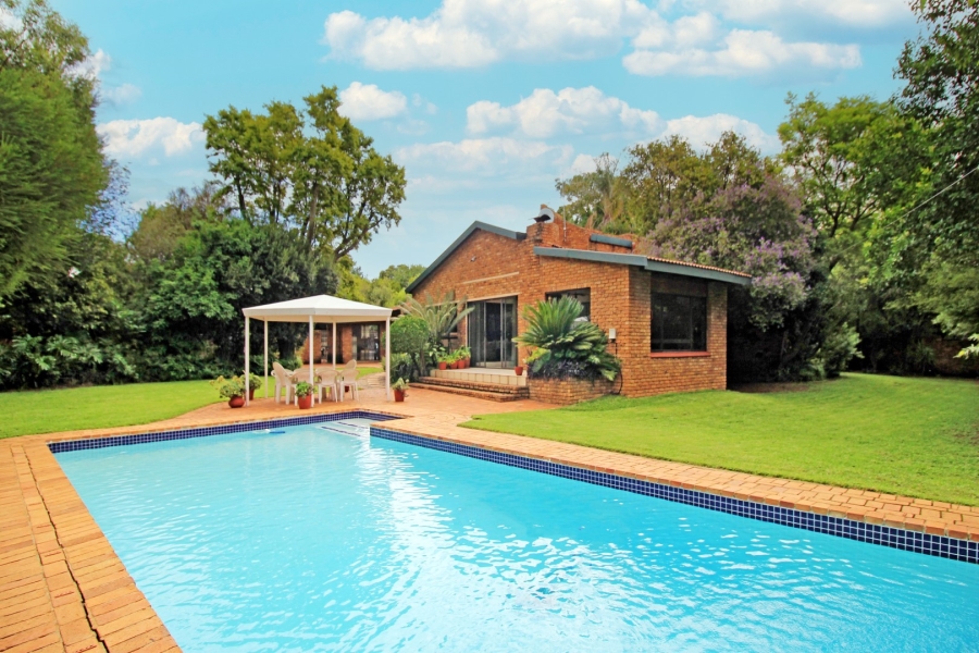 3 Bedroom Property for Sale in Bryanston Gauteng