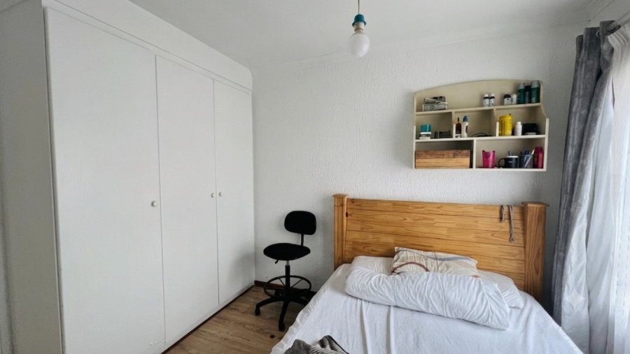 To Let 3 Bedroom Property for Rent in Vorna Valley Gauteng