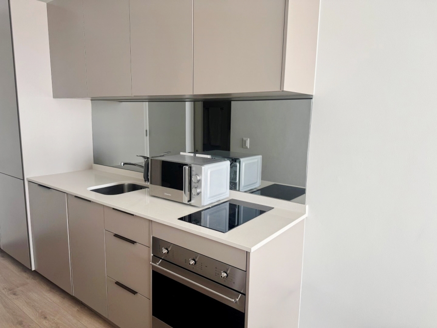 To Let 1 Bedroom Property for Rent in Rosebank Gauteng