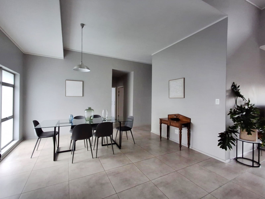 To Let 3 Bedroom Property for Rent in Oaklands Gauteng