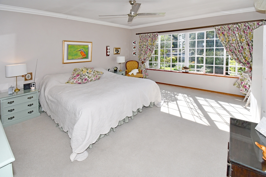 3 Bedroom Property for Sale in Hurlingham Manor Gauteng