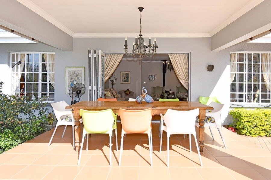 3 Bedroom Property for Sale in Hurlingham Manor Gauteng