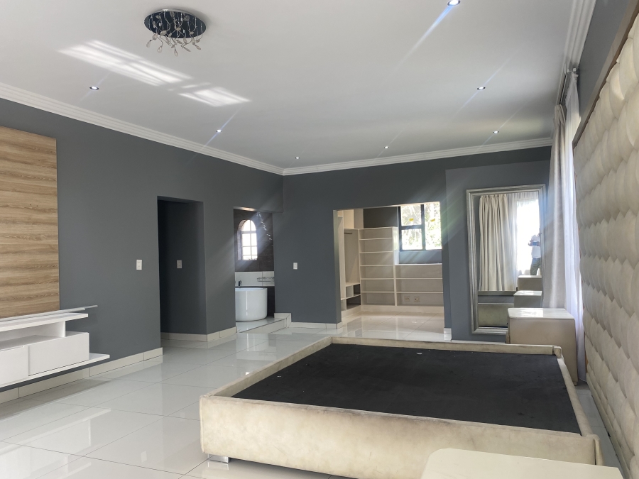 To Let 4 Bedroom Property for Rent in Fourways Gauteng