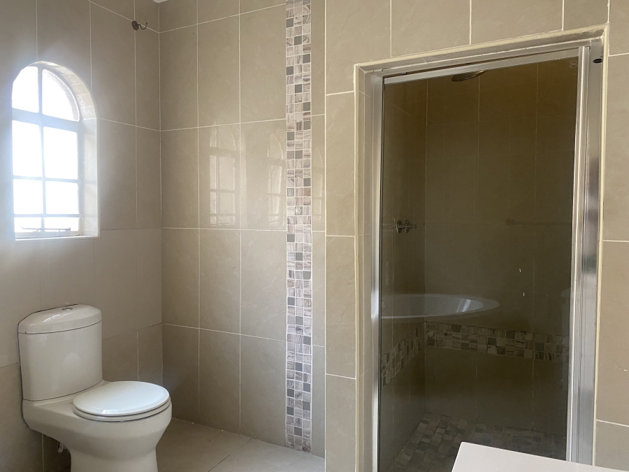 To Let 4 Bedroom Property for Rent in Fourways Gauteng