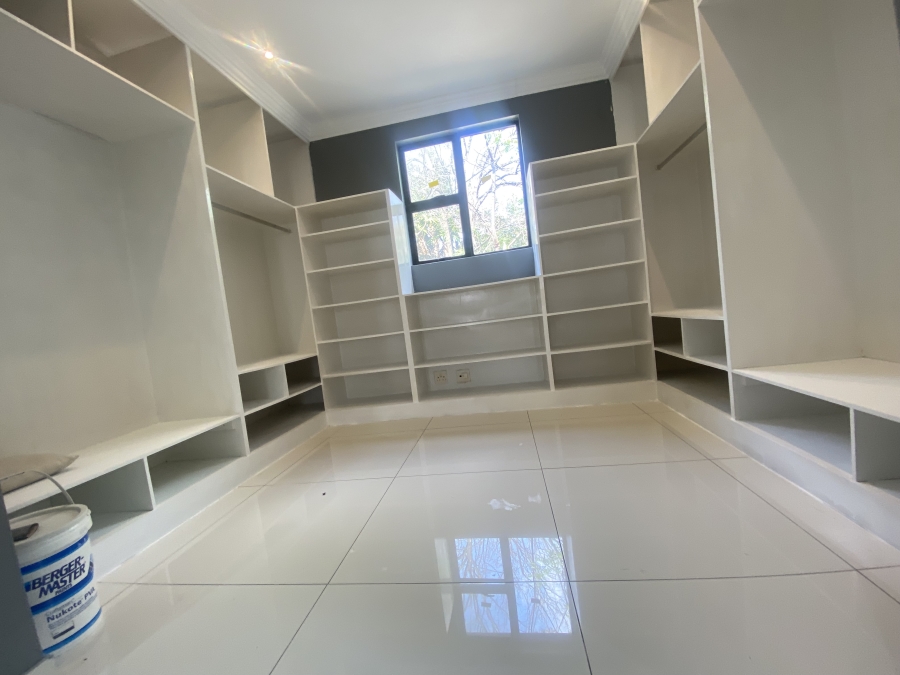 To Let 4 Bedroom Property for Rent in Fourways Gauteng