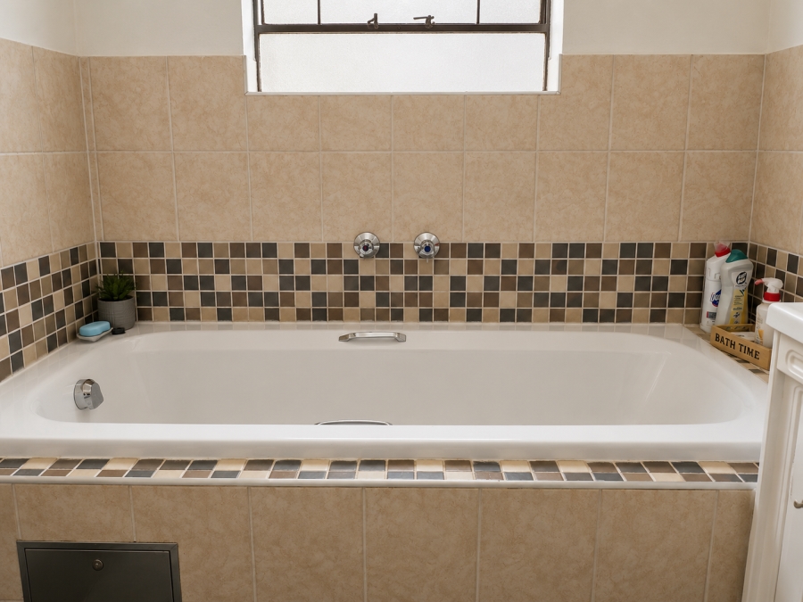 2 Bedroom Property for Sale in Paulshof Gauteng