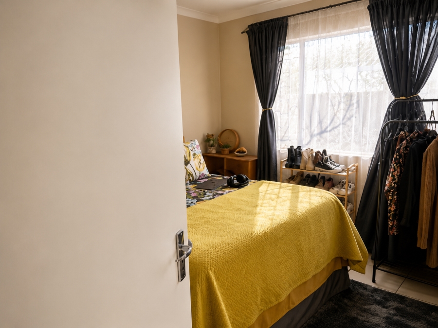 2 Bedroom Property for Sale in Vorna Valley Gauteng
