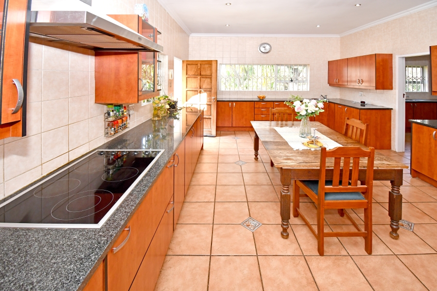 5 Bedroom Property for Sale in Chartwell Gauteng