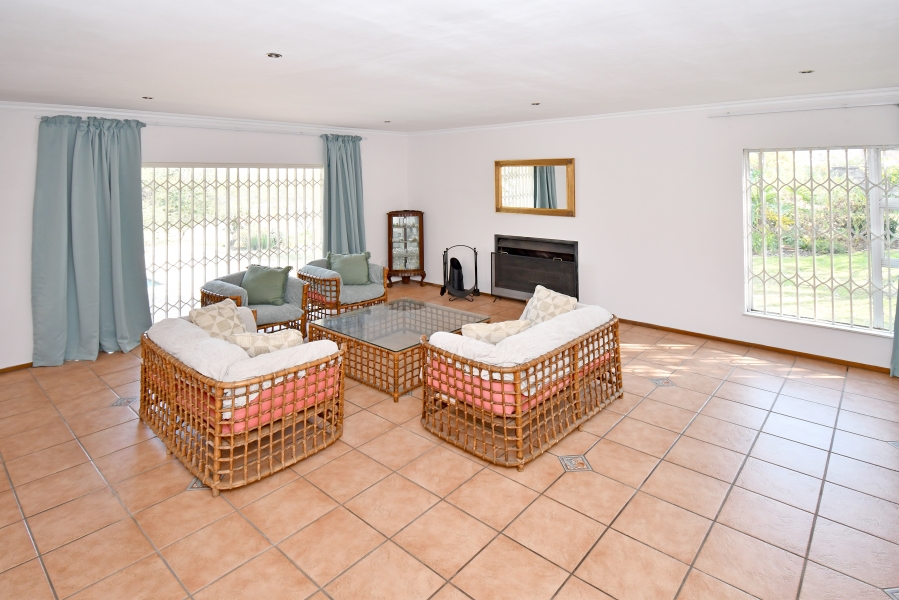 5 Bedroom Property for Sale in Chartwell Gauteng