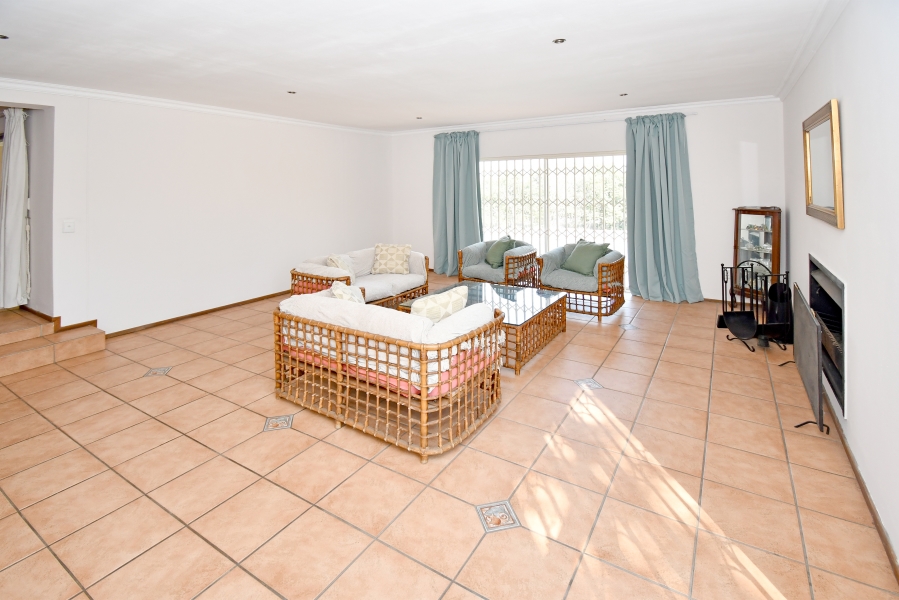 5 Bedroom Property for Sale in Chartwell Gauteng