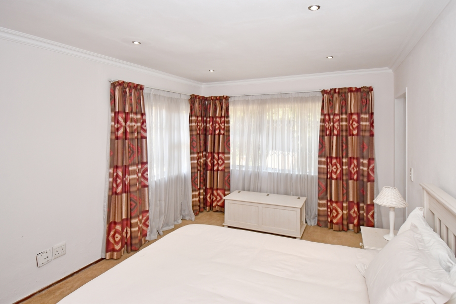 5 Bedroom Property for Sale in Chartwell Gauteng