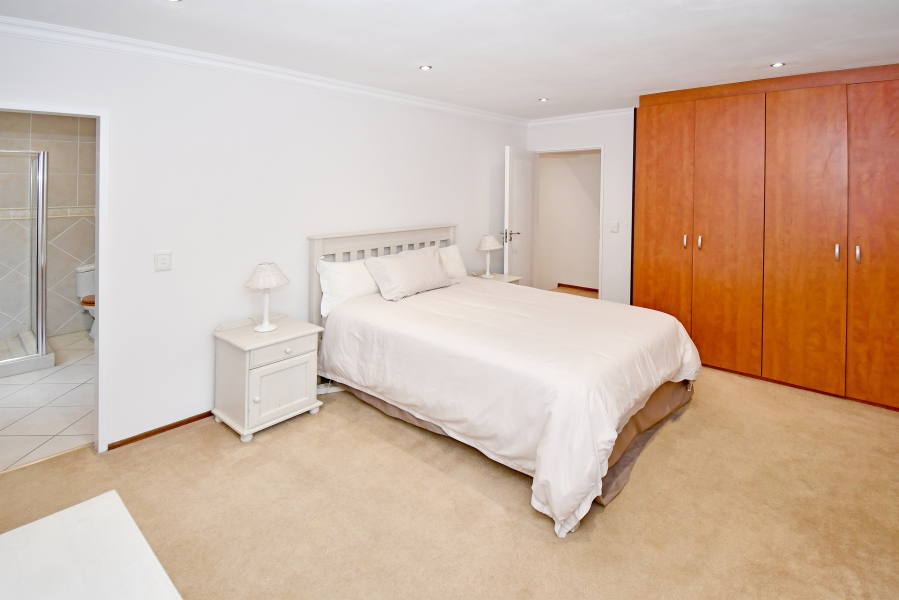 5 Bedroom Property for Sale in Chartwell Gauteng