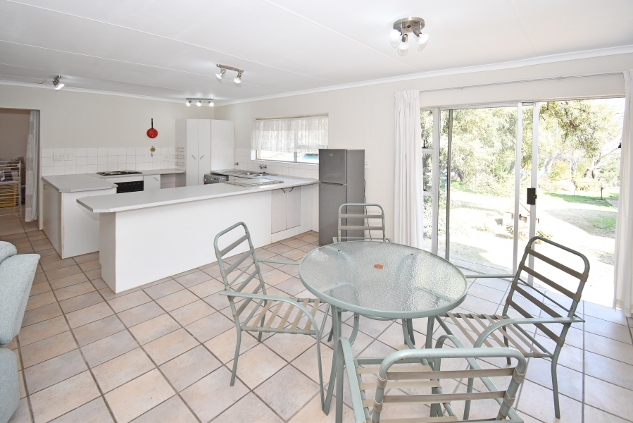 5 Bedroom Property for Sale in Chartwell Gauteng