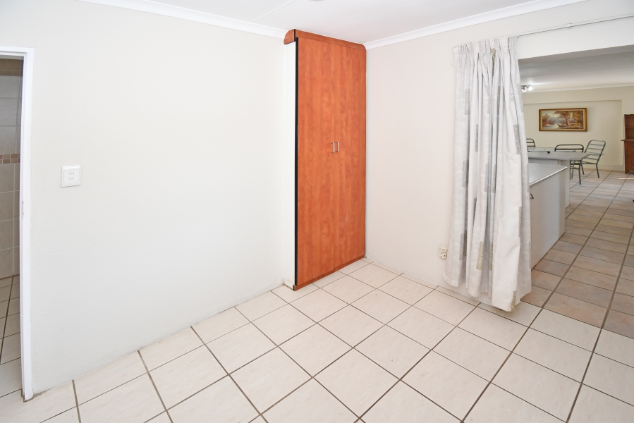5 Bedroom Property for Sale in Chartwell Gauteng