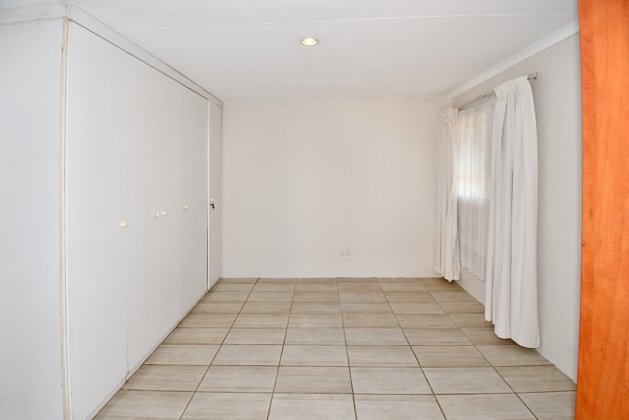 5 Bedroom Property for Sale in Chartwell Gauteng