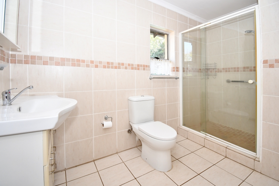 5 Bedroom Property for Sale in Chartwell Gauteng