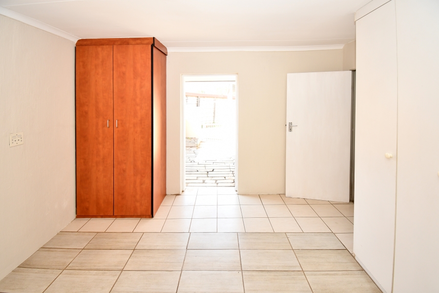 5 Bedroom Property for Sale in Chartwell Gauteng