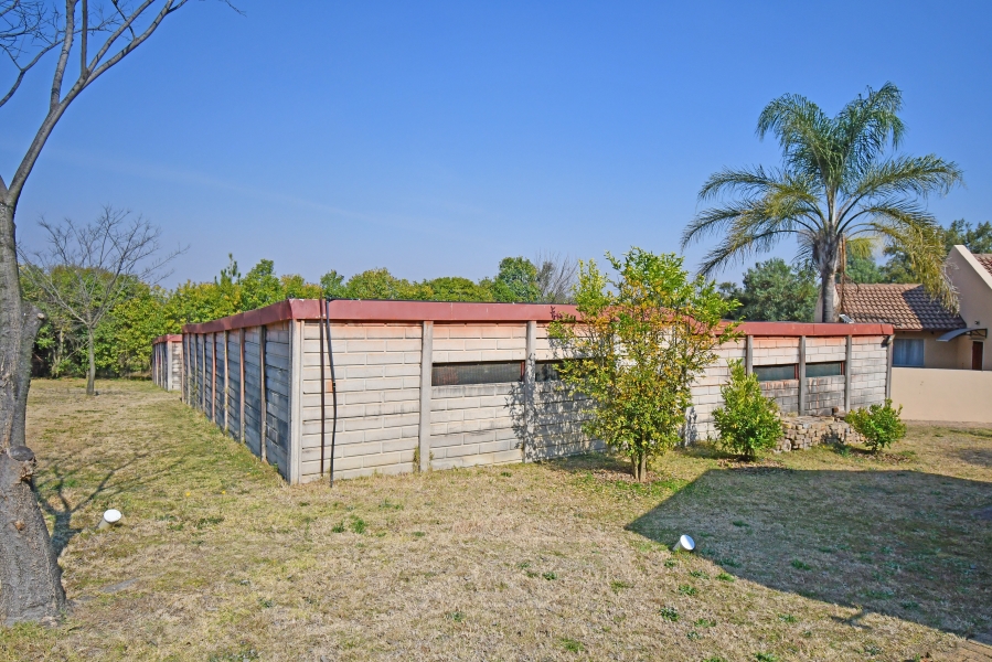5 Bedroom Property for Sale in Chartwell Gauteng
