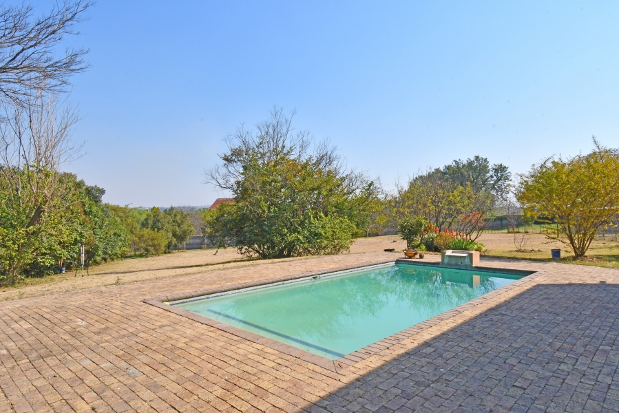 5 Bedroom Property for Sale in Chartwell Gauteng
