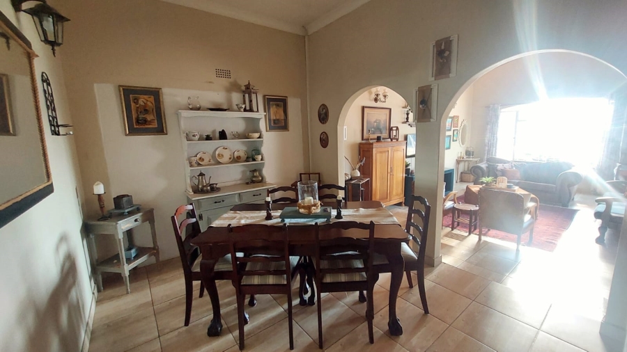 4 Bedroom Property for Sale in Loumarina A H Gauteng