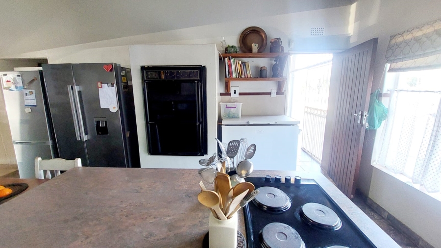 4 Bedroom Property for Sale in Loumarina A H Gauteng