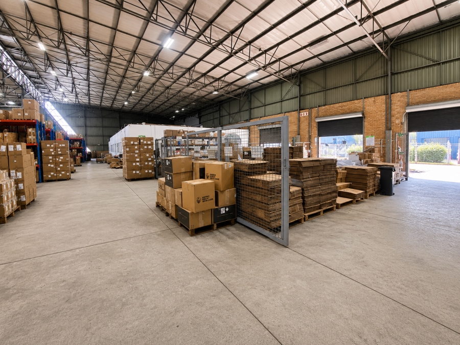 To Let Commercial Property for Rent in Halfway House Gauteng
