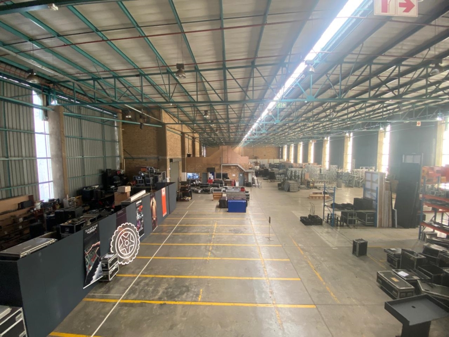 To Let Commercial Property for Rent in Randjespark Gauteng