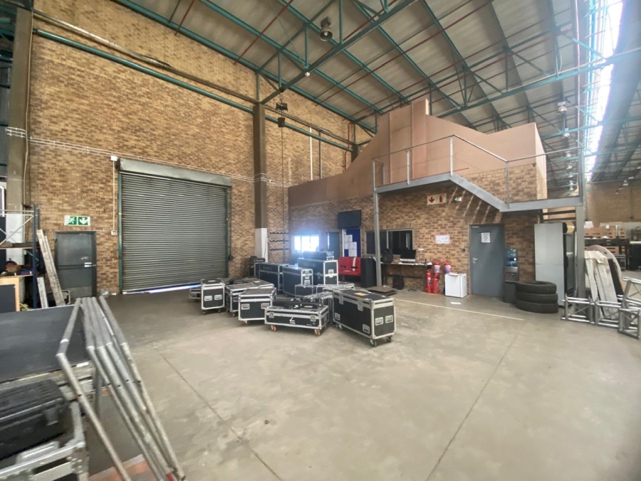To Let Commercial Property for Rent in Randjespark Gauteng