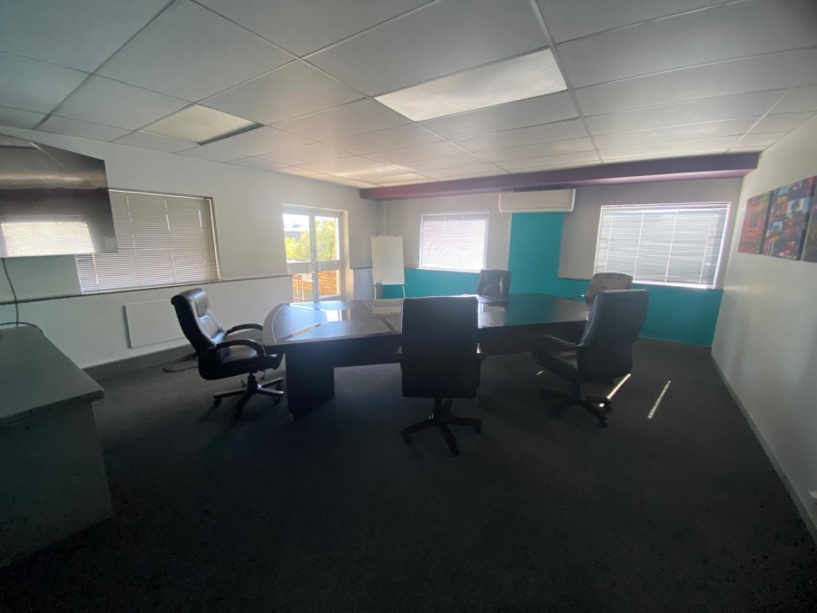 To Let Commercial Property for Rent in Randjespark Gauteng