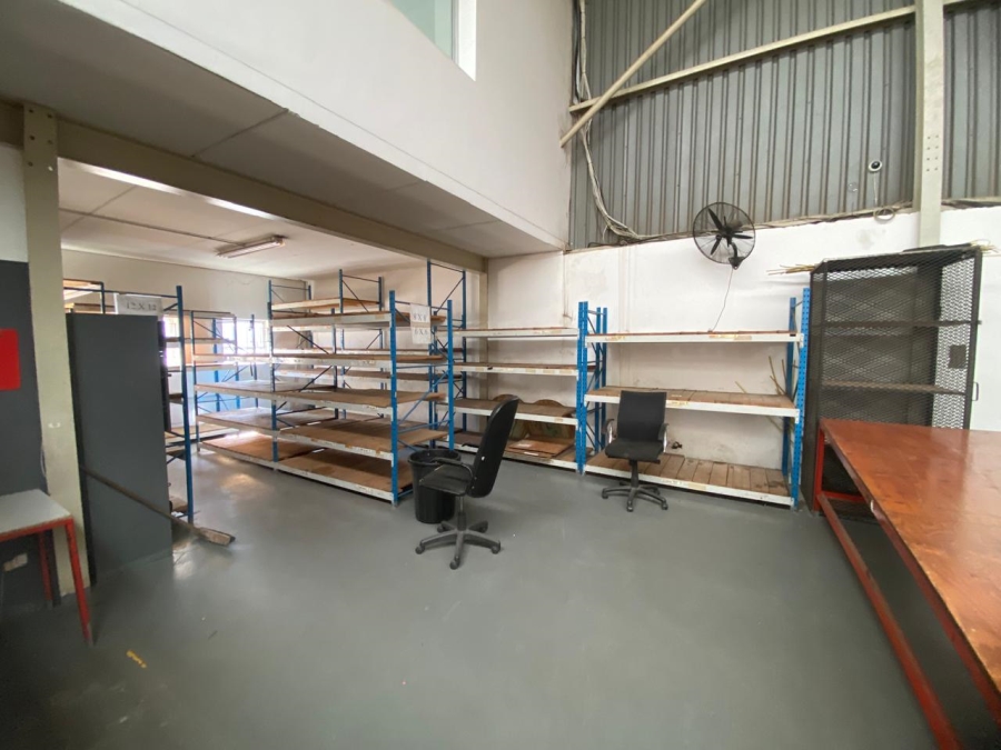To Let Commercial Property for Rent in Randjespark Gauteng